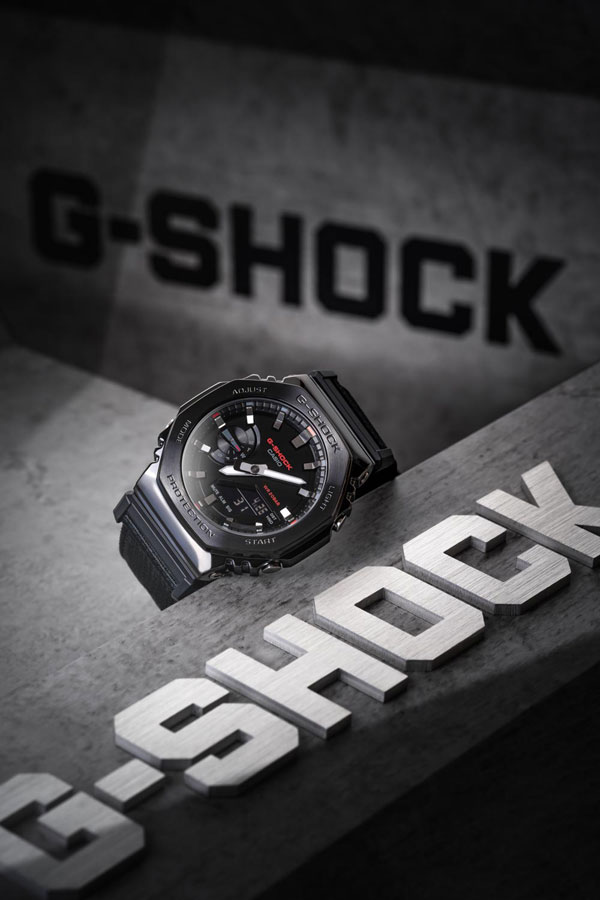 G-Shock GM-2100CB-1AER - 03