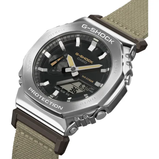 Casio G-SHOCK Utility Metal Collection silberfarben mit beige Textilband GM-2100C-5AER