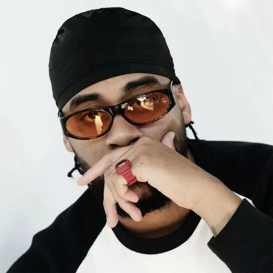 Casio Ringuhr Ring Watch Nano rot schwarz DWN-5600-4ER