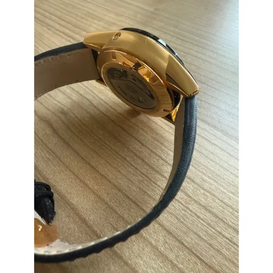 HAMILTON Jazzmaster Performer Automatik - Gehäuse linksseitig mit kleinen Makel!