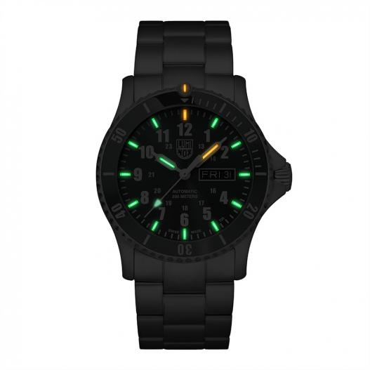 Luminox Armbanduhr Automatic Sport Timer grün silberfarben mit Edelstahlband XS.0937