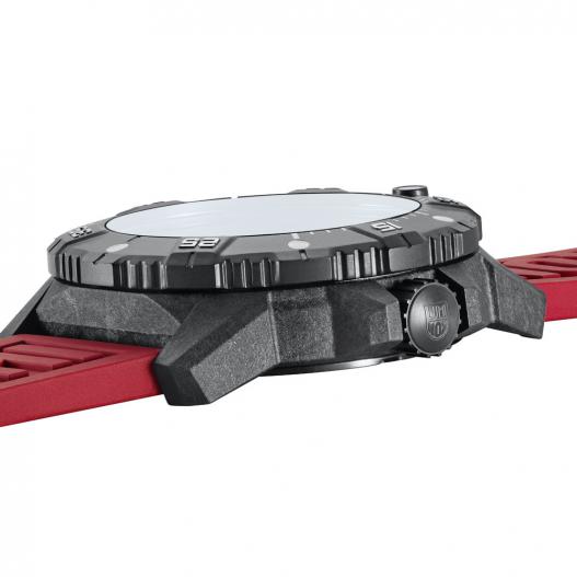 Luminox Master Carbon Seal Swiss Automatic Taucheruhr rot schwarz XS.3875