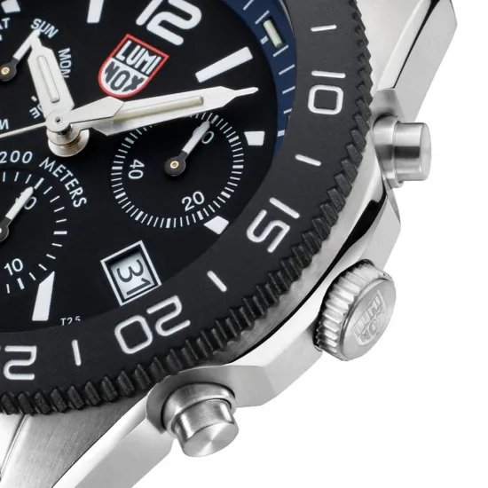 Luminox Pacific Diver Chrono Taucheruhr mit blauem Kautschuk Armband XS.3143