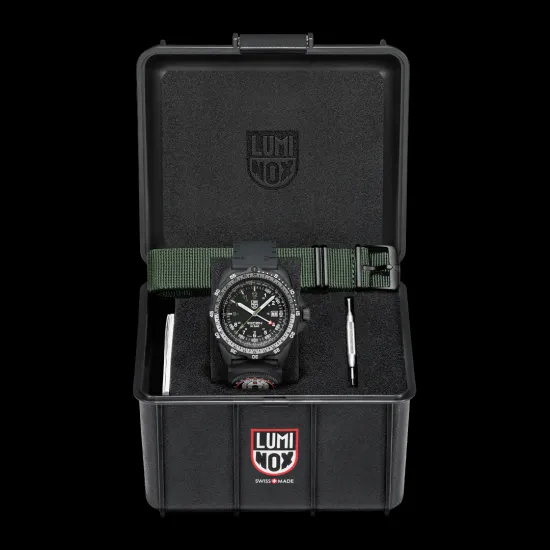 Luminox Recon Nav Spec GMT Outdoor Armbanduhr schwarz grün XL.8837.SET