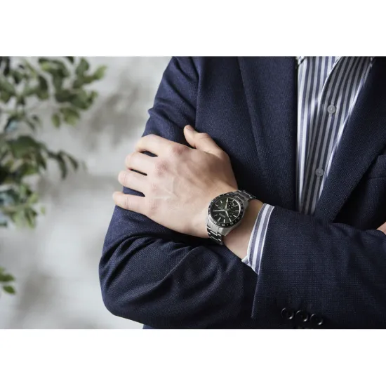 Seiko Presage Sharp Edged GMT Automatikuhr grün silberfarben schwarz SPB219J1