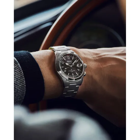 Seiko Prospex Land Alpinist Automatikuhr silberfarben schwarz Edelstahlband SPB505J1