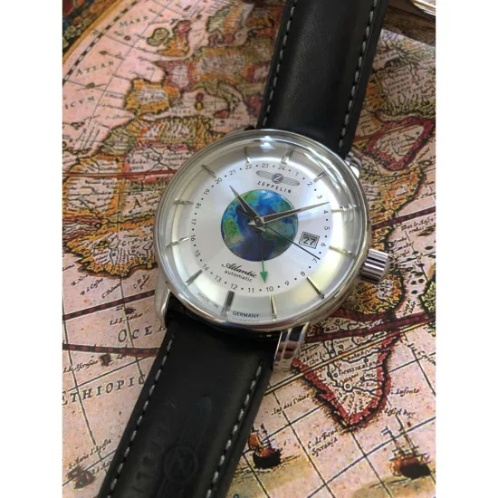 Zeppelin Herrenuhr Atlantic GMT Automatik mit schwarzem Lederband 8468-1