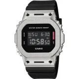 Casio G-Shock G-Steel silberfarben schwarz mit Lünettenprägung GM-5600M-1ER