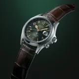 Seiko Prospex Automatik Herrenuhr Alpinist grün mit braunem Lederband SPB121J1